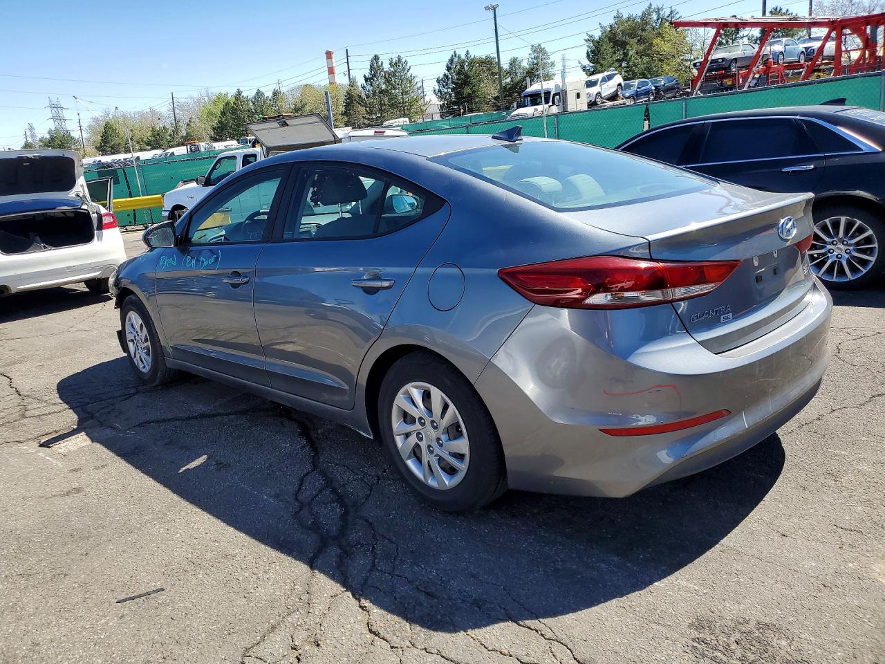 2017 HYUNDAI ELANTRA SE photo 3