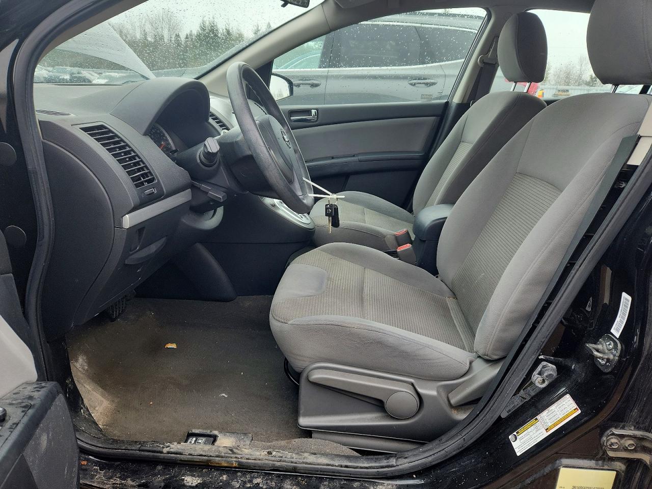 2010 NISSAN SENTRA 2.0 photo 13