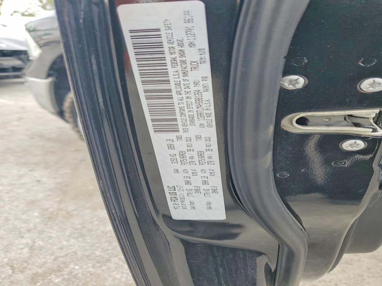 2017 RAM 1500 SLT photo 34