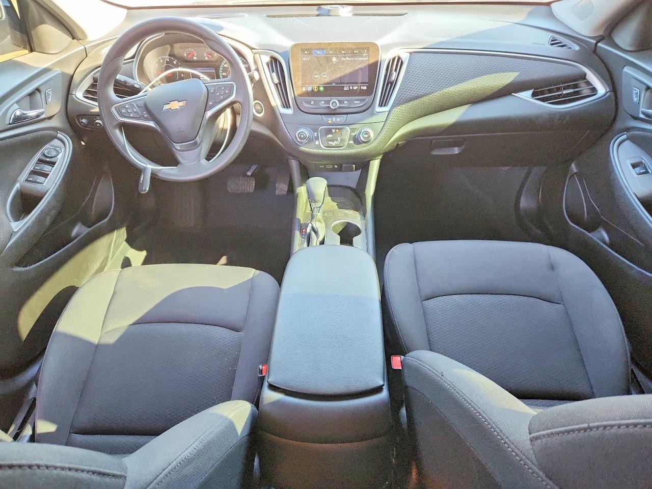 2024 CHEVROLET MALIBU LS photo 15