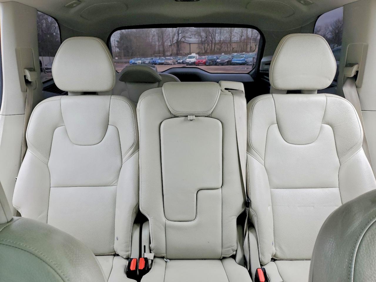 2017 VOLVO XC90 T6 photo 19