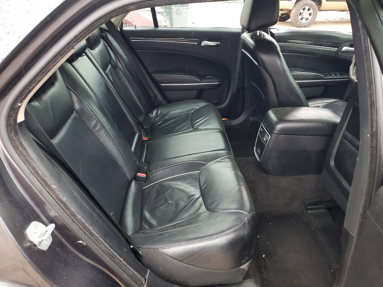 2016 CHRYSLER 300 LIMITED photo 19