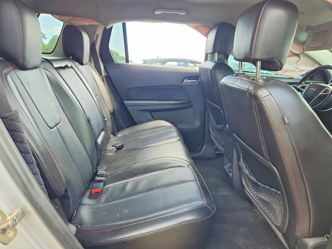 2015 GMC TERRAIN SLT photo 21