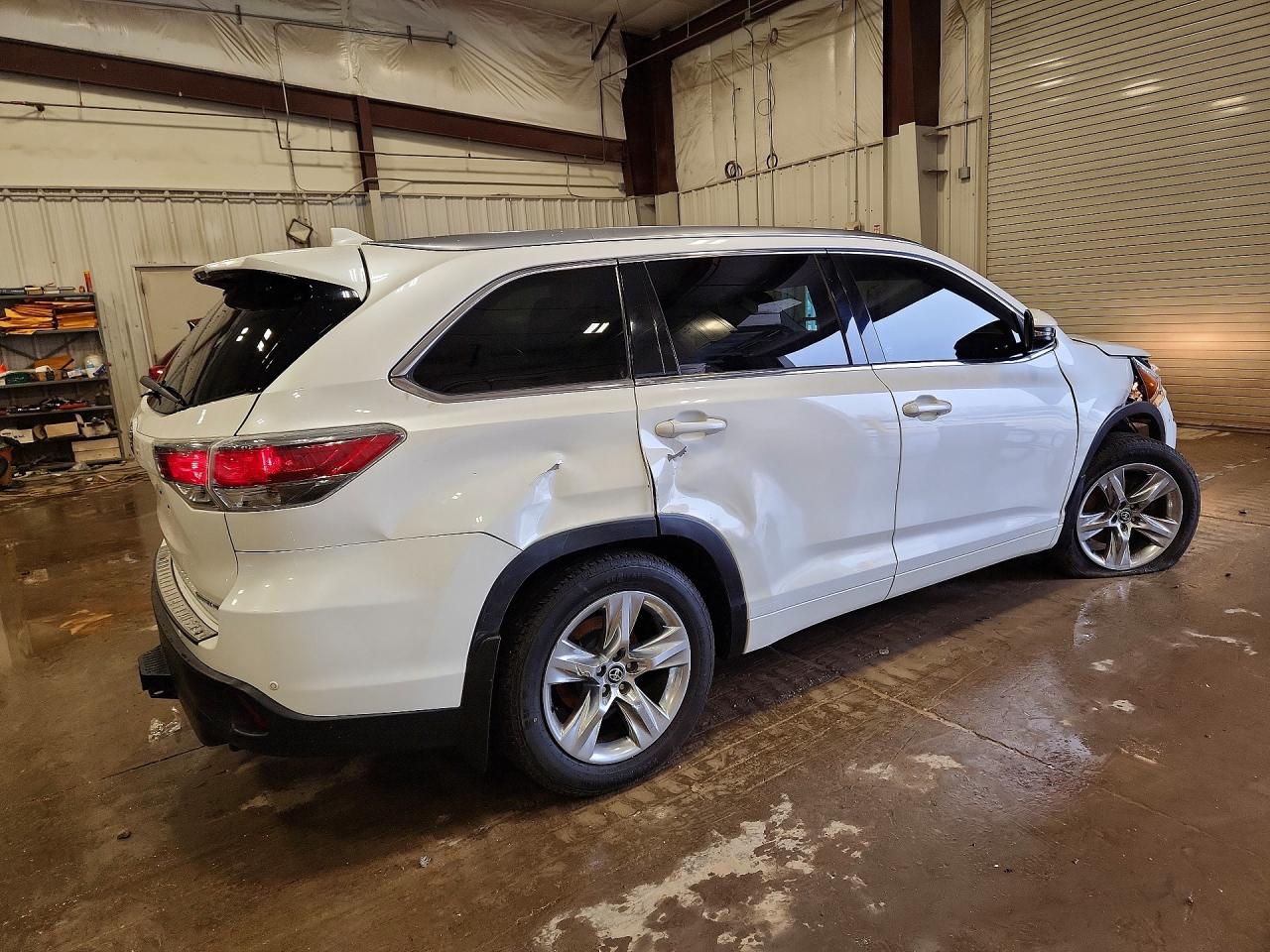 2016 TOYOTA HIGHLANDER LIMITED photo 3