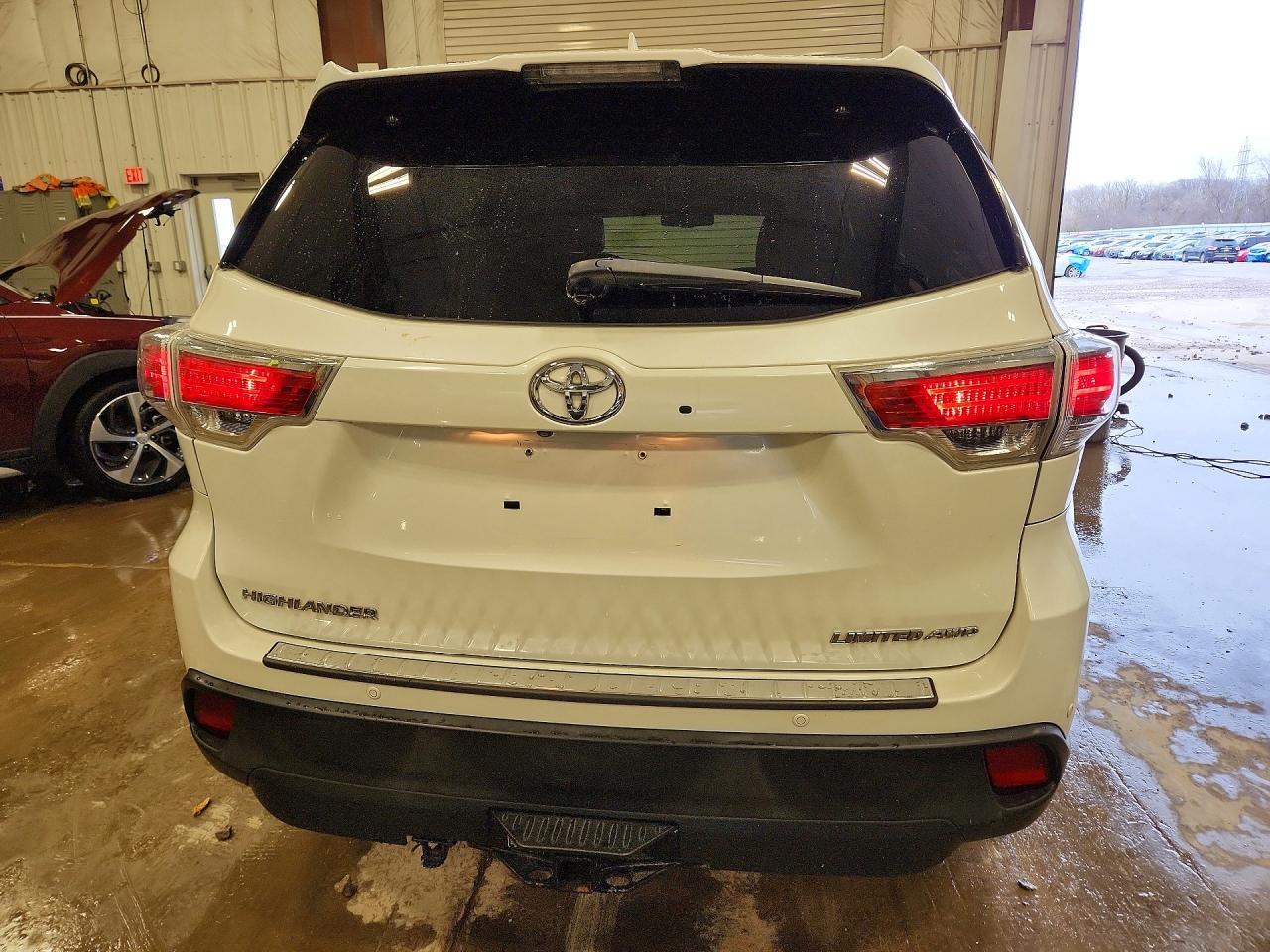 2016 TOYOTA HIGHLANDER LIMITED photo 6