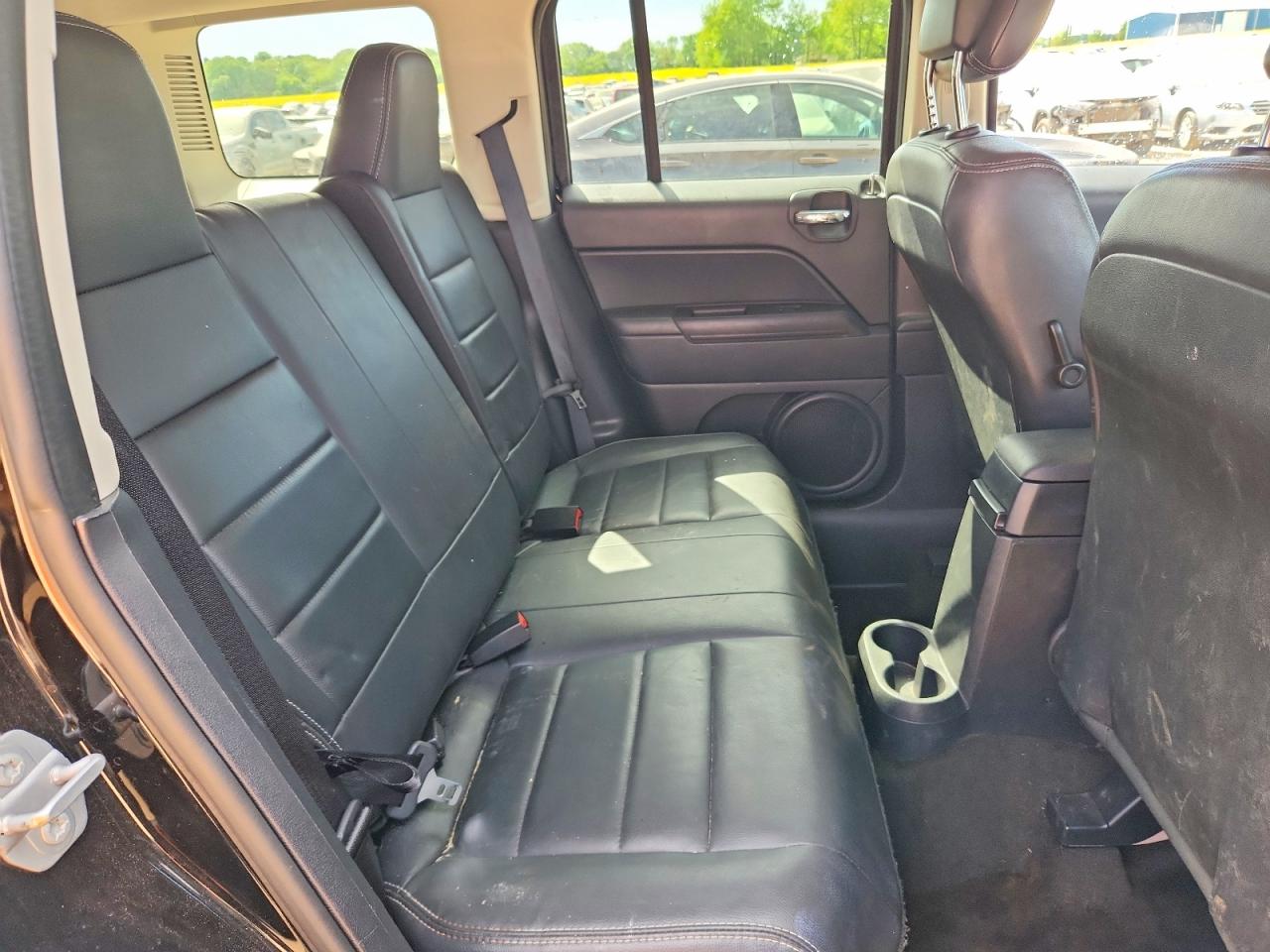2015 JEEP PATRIOT LATITUDE photo 31