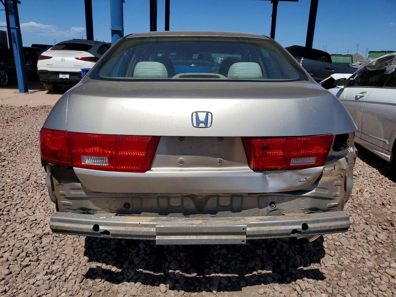 2005 HONDA ACCORD LX photo 11