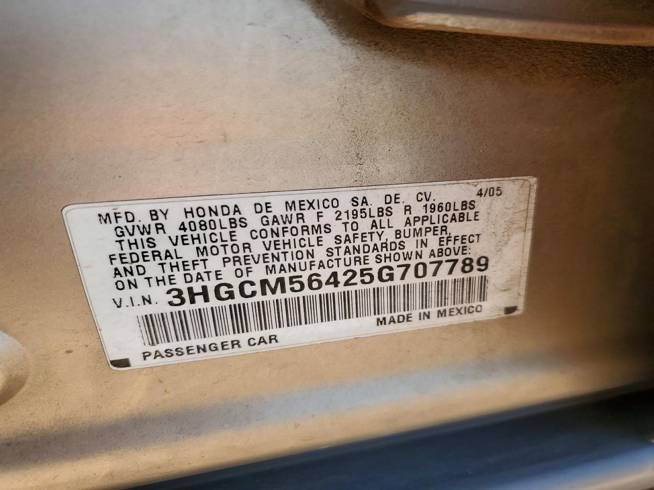 2005 HONDA ACCORD LX photo 25