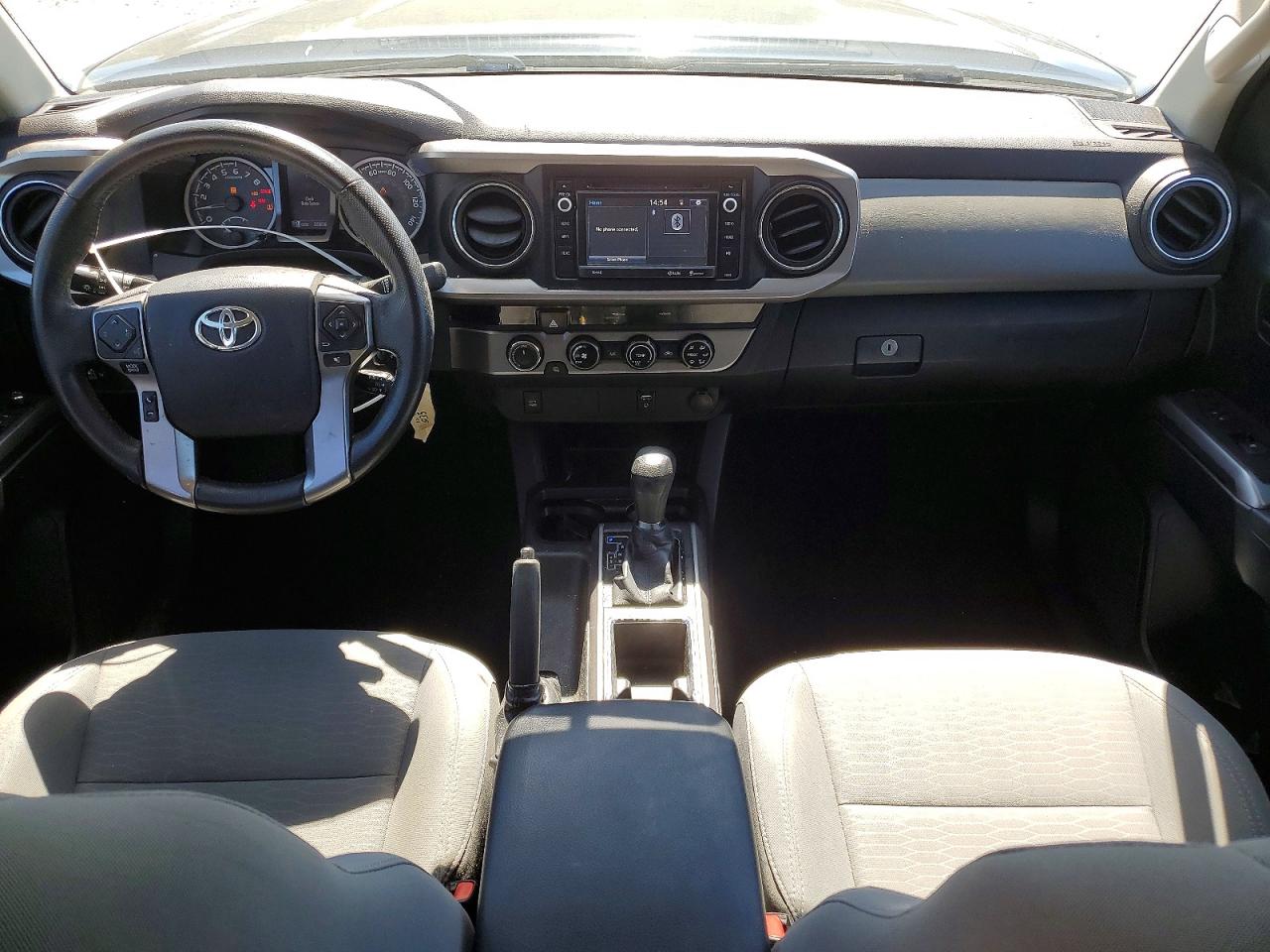 2017 TOYOTA TACOMA SR5 V6 photo 15