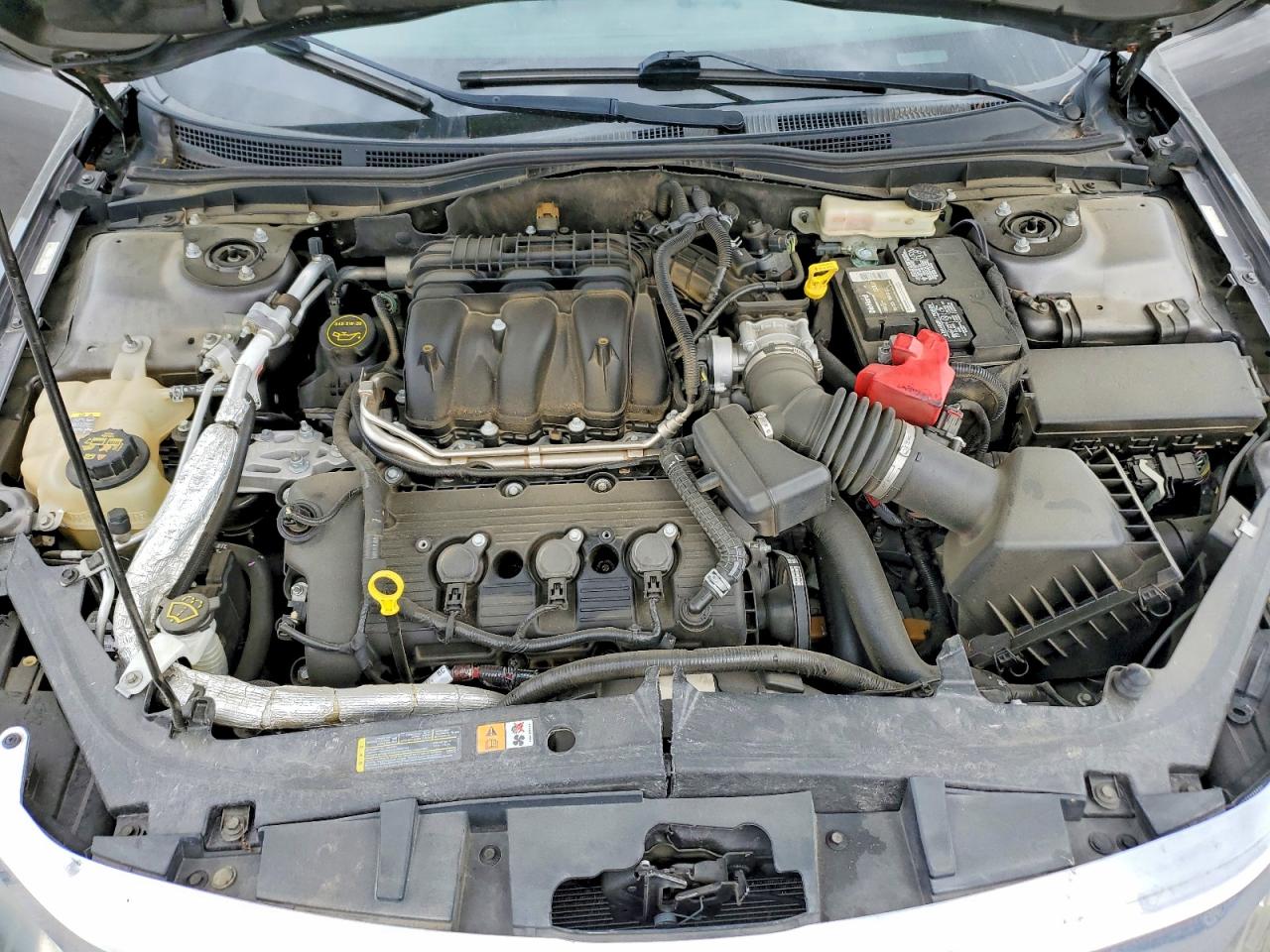 2011 FORD FUSION SE photo 31