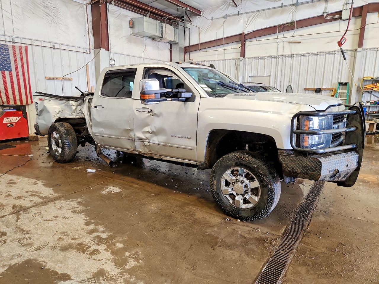 2015 CHEVROLET SILVERADO K2500 HEAVY DUTY LTZ photo 4