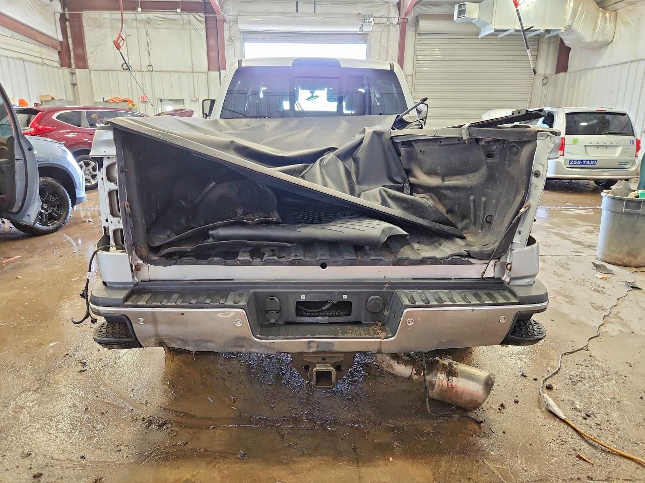 2015 CHEVROLET SILVERADO K2500 HEAVY DUTY LTZ photo 6