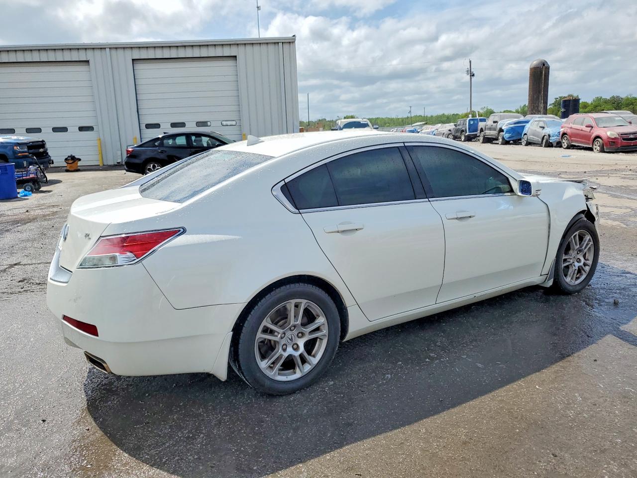 2011 ACURA TL photo 3