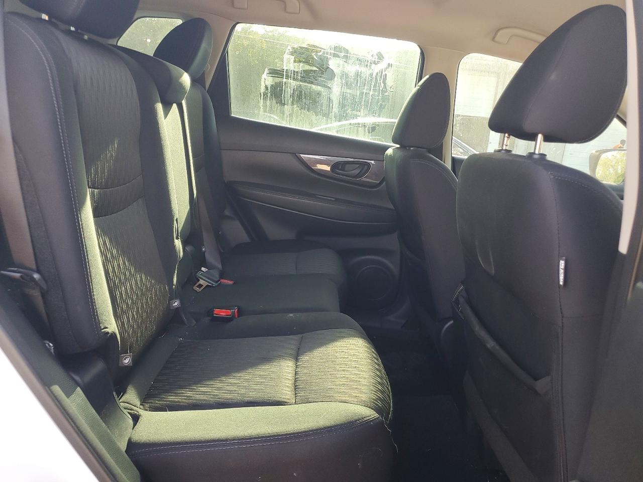 2019 NISSAN ROGUE S photo 28
