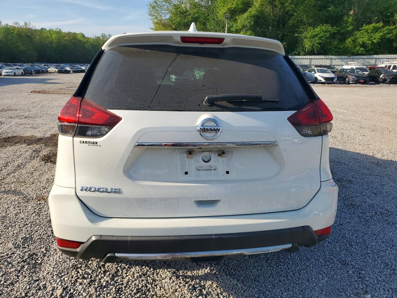 2019 NISSAN ROGUE S photo 16