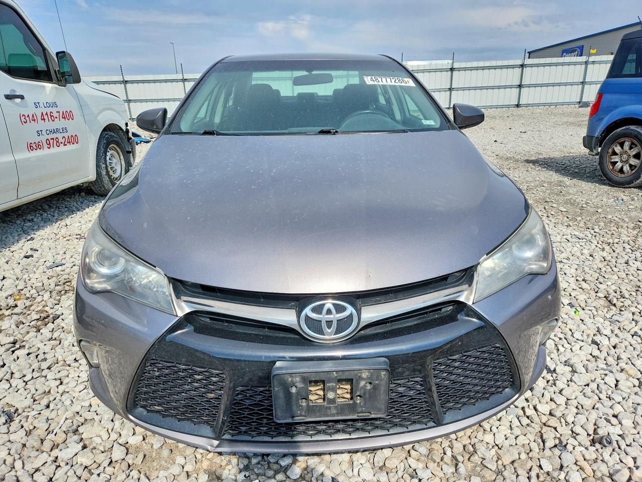 2017 TOYOTA CAMRY SE photo 13