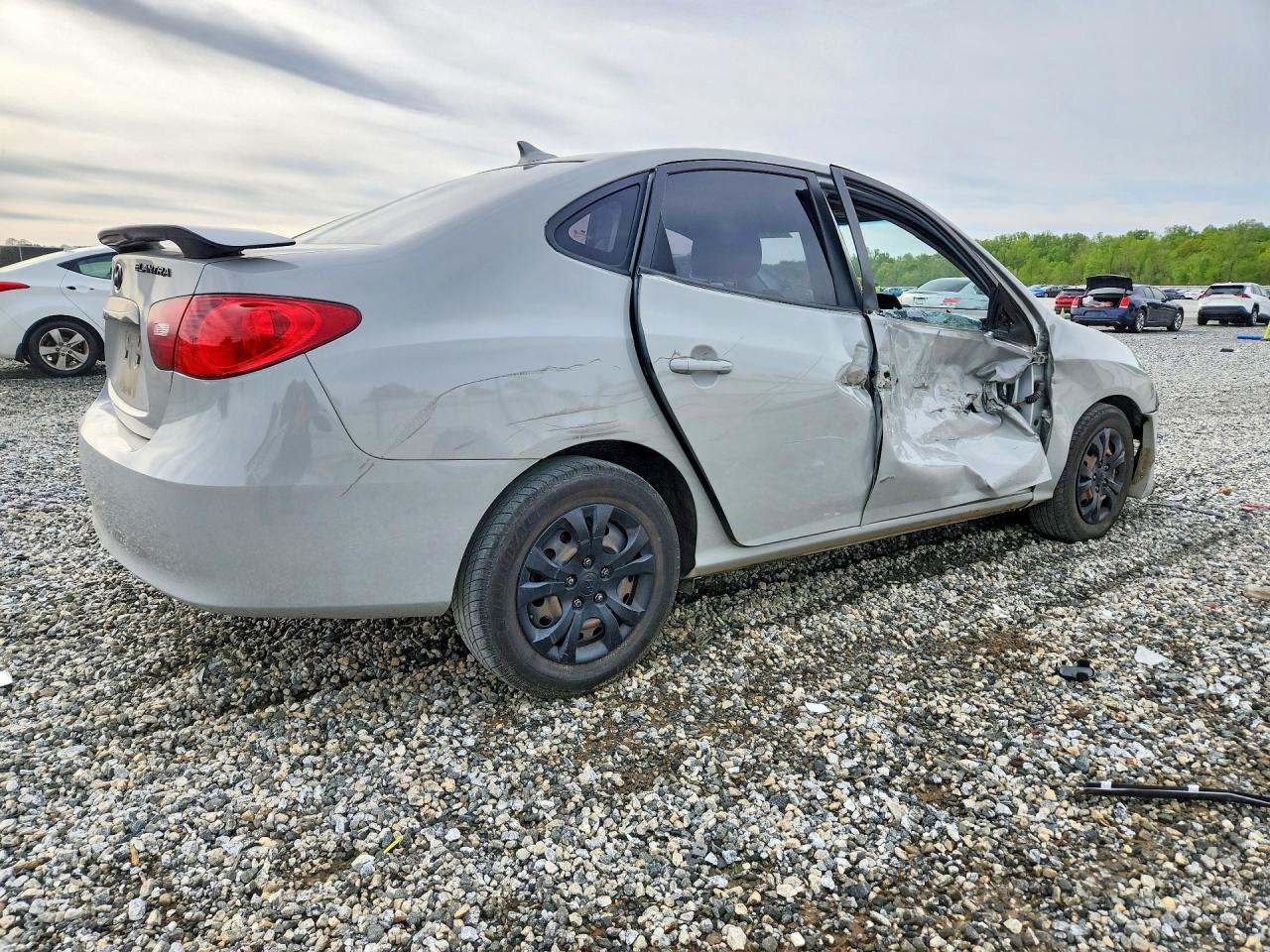 2010 HYUNDAI ELANTRA GLS photo 7