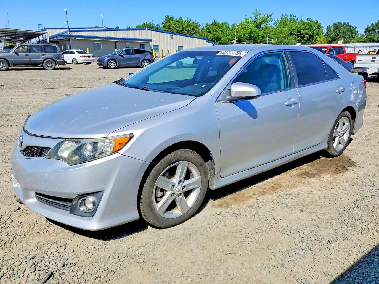 2012 TOYOTA CAMRY