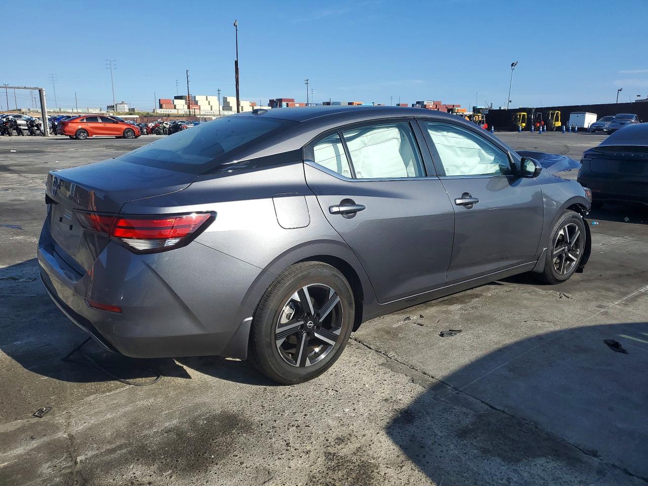 2025 NISSAN SENTRA SV photo 5