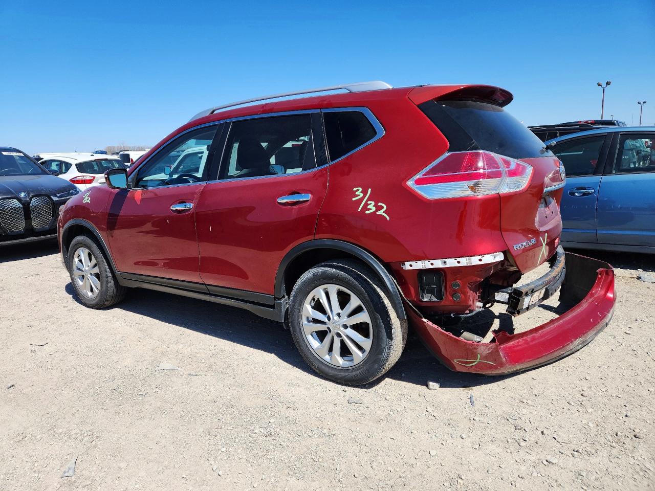 2016 NISSAN ROGUE SV photo 3