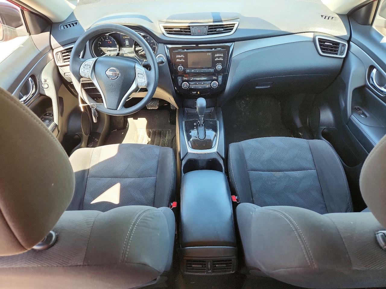 2016 NISSAN ROGUE SV photo 15