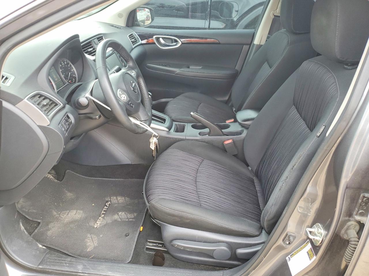 2019 NISSAN SENTRA SV photo 13