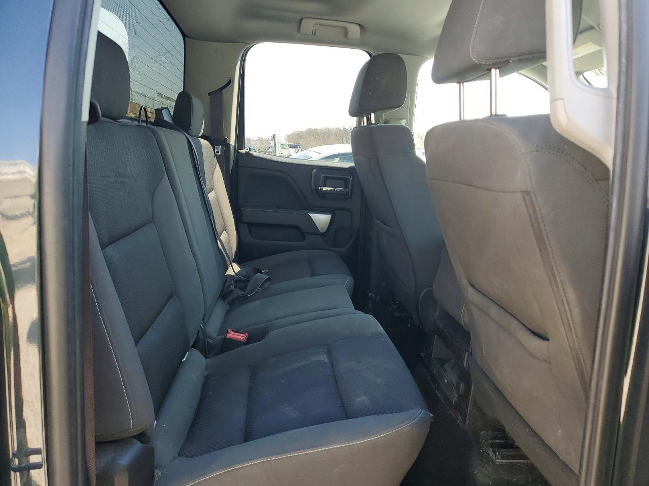 2017 CHEVROLET SILVERADO K1500 LT photo 19