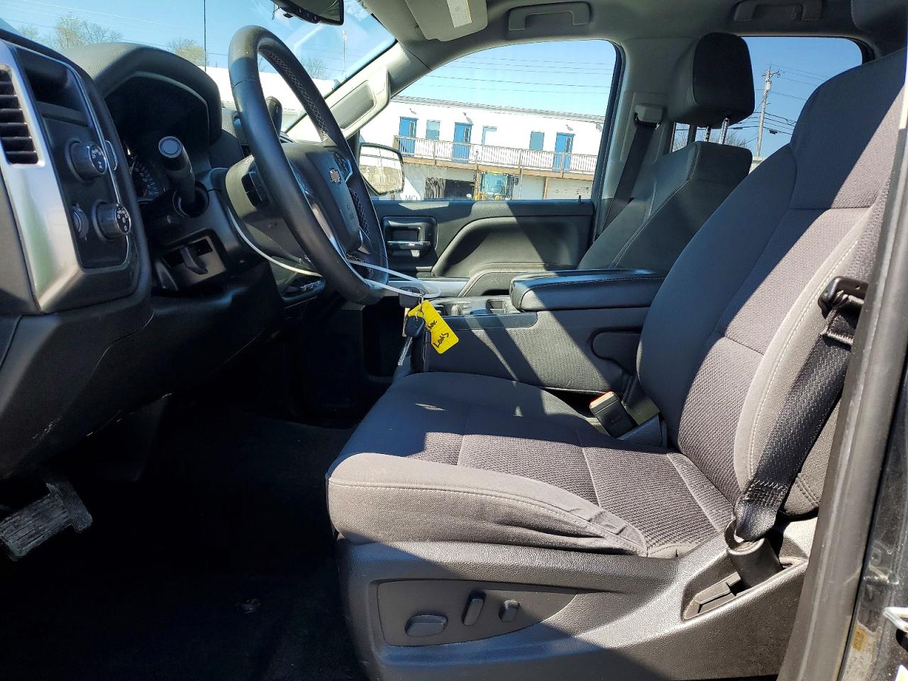 2017 CHEVROLET SILVERADO K1500 LT photo 13