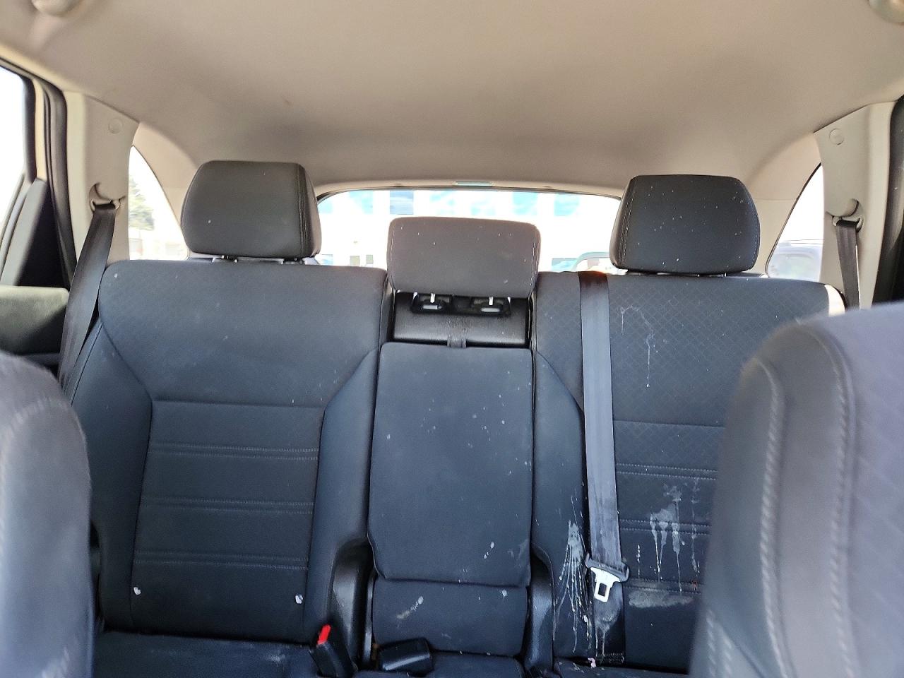 2016 KIA SORENTO LX photo 19