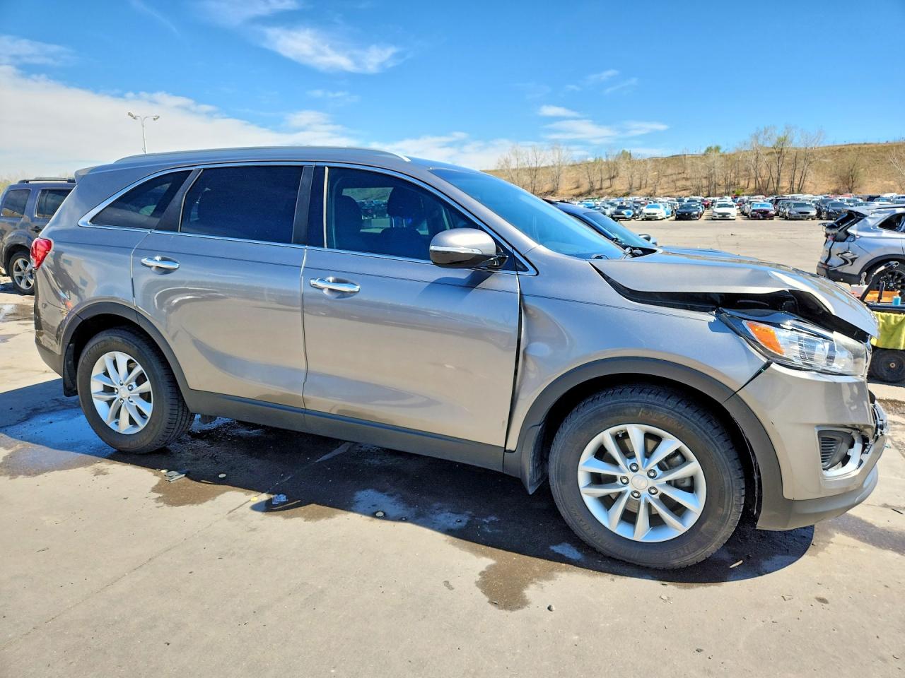 2016 KIA SORENTO LX photo 7