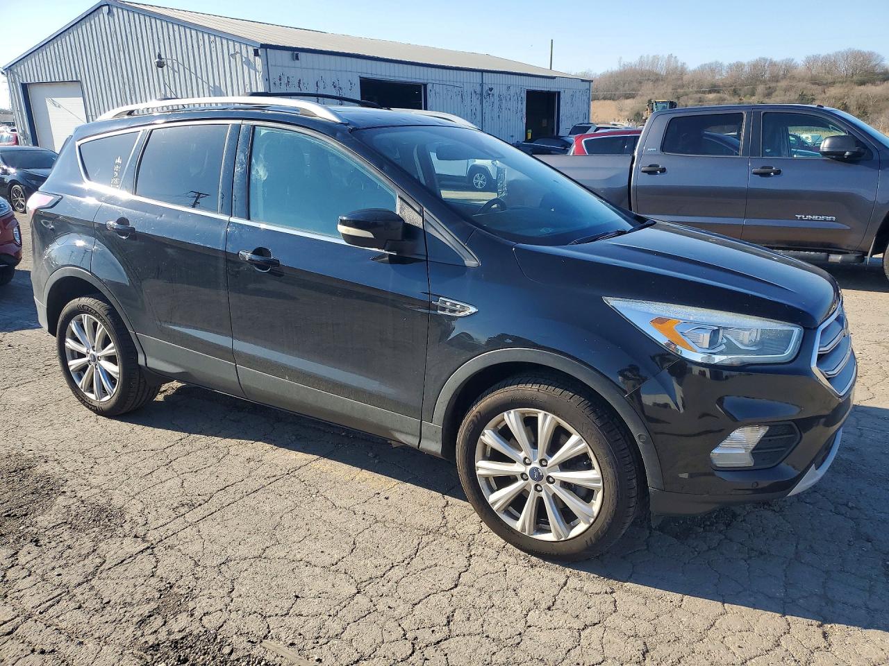2017 FORD ESCAPE TITANIUM photo 7