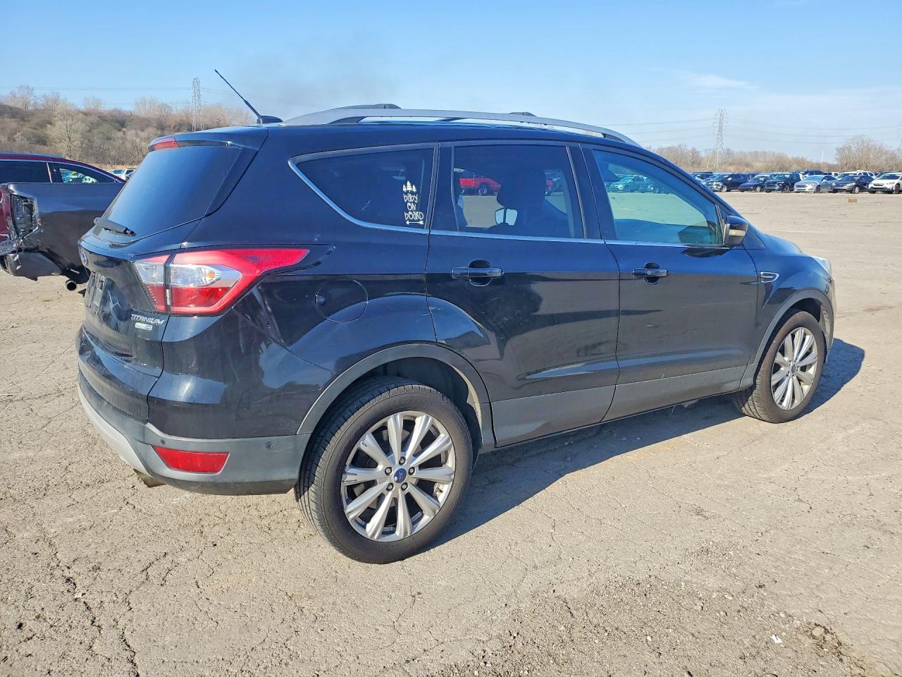 2017 FORD ESCAPE TITANIUM photo 5