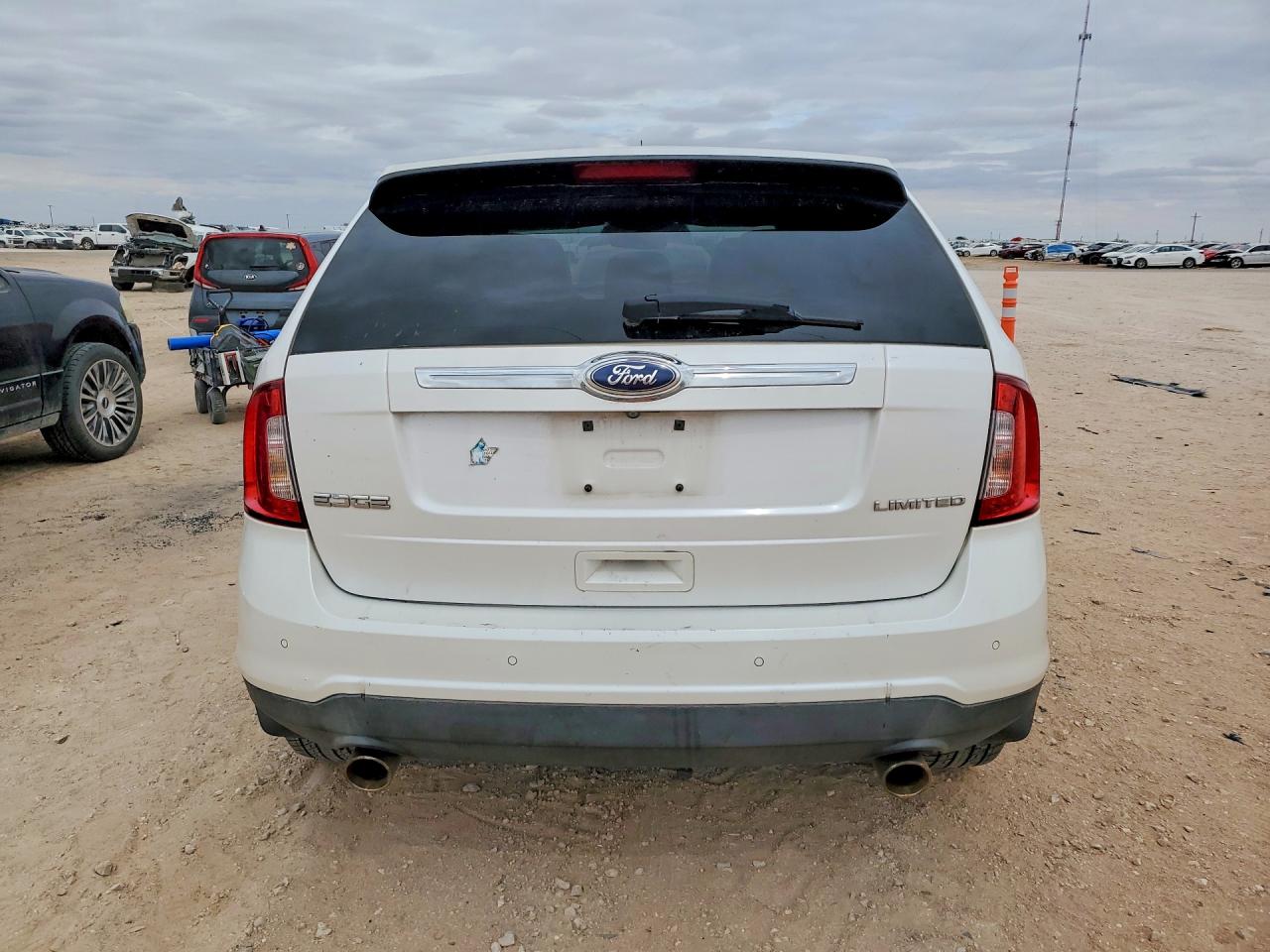 2013 FORD EDGE LIMITED photo 11