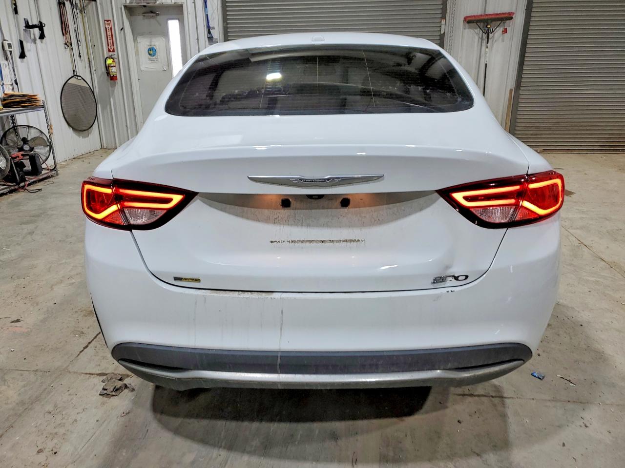 2016 CHRYSLER 200 LIMITED photo 16