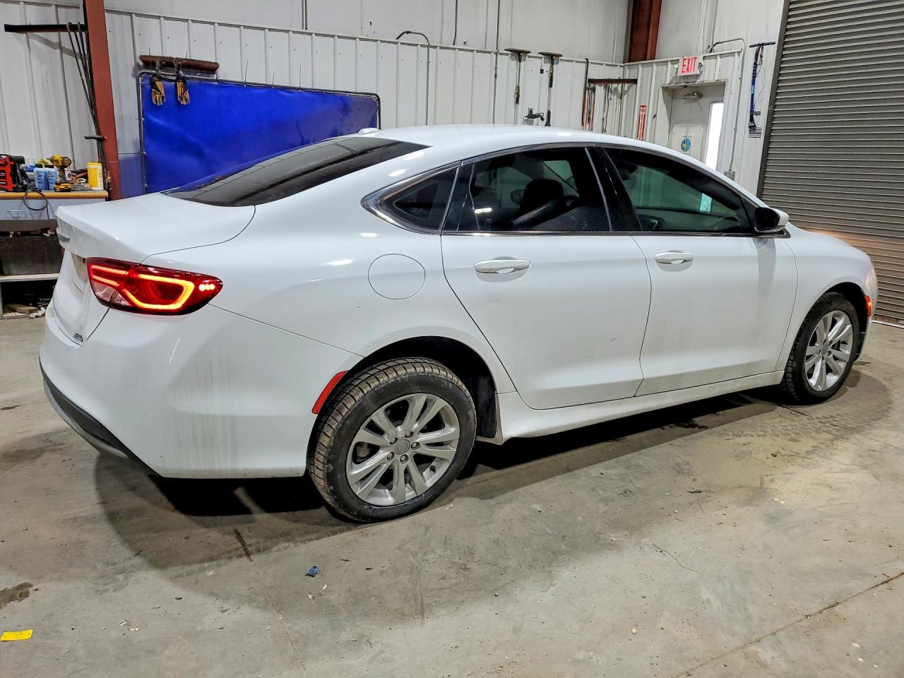 2016 CHRYSLER 200 LIMITED photo 7