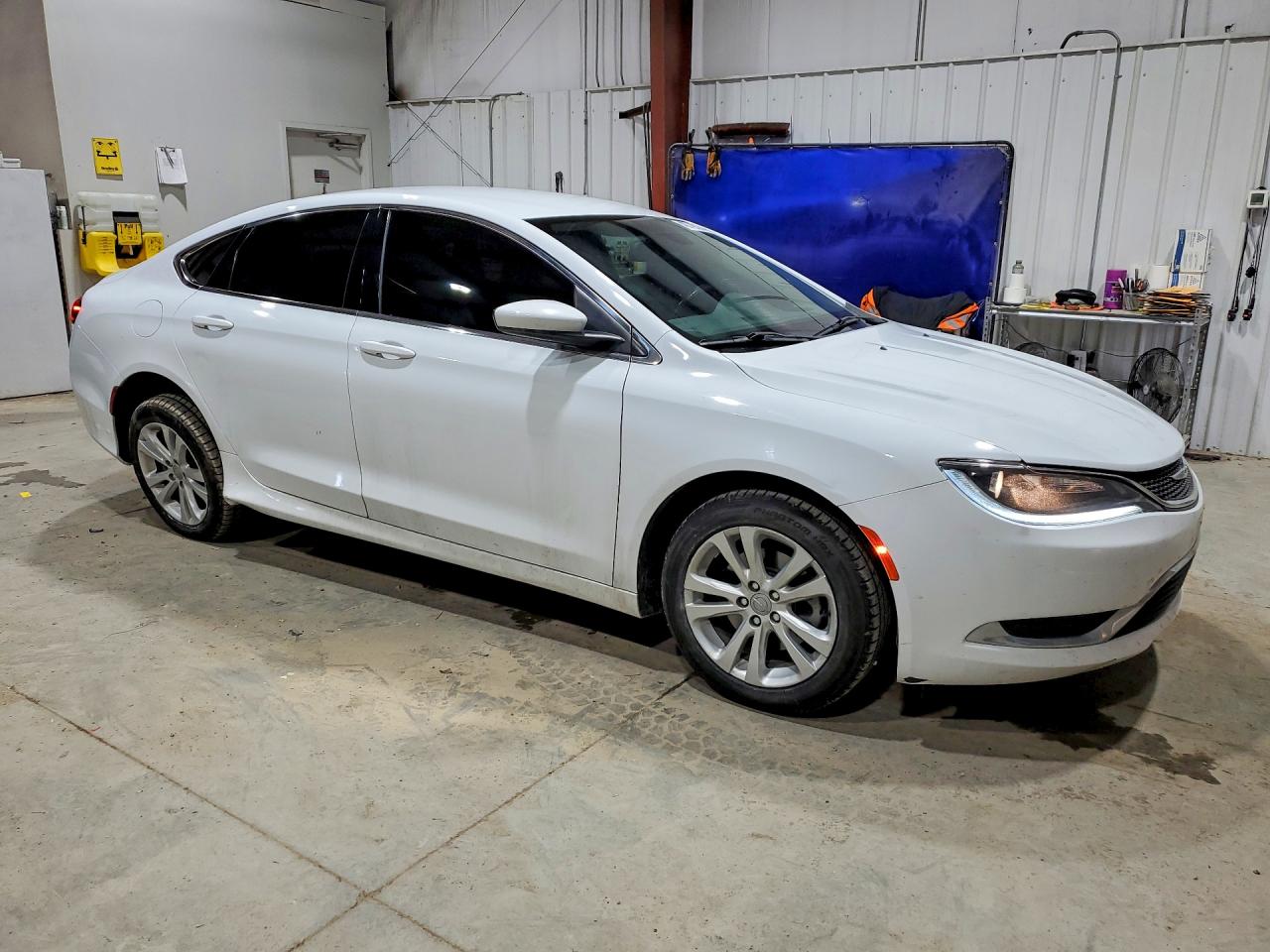 2016 CHRYSLER 200 LIMITED photo 10