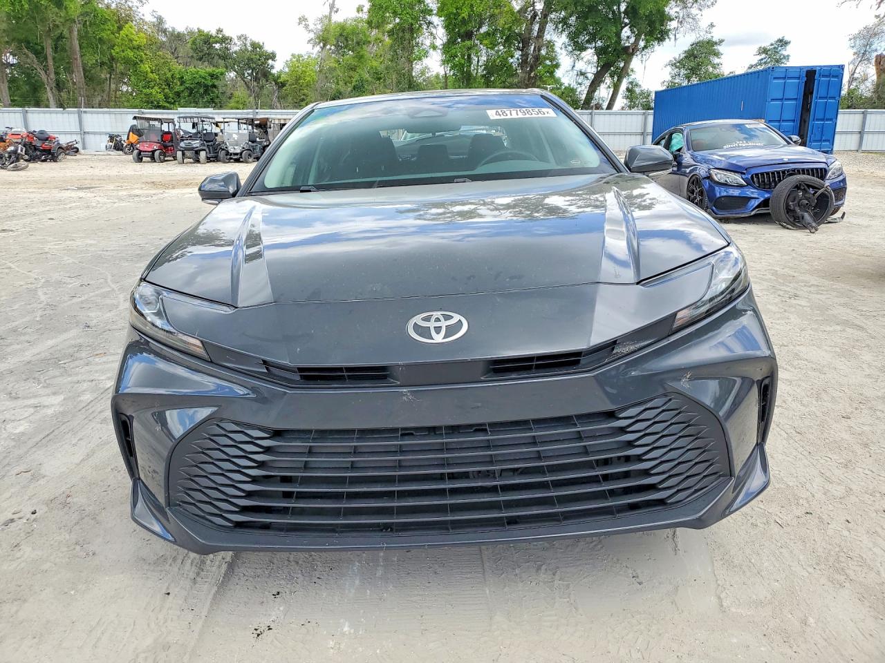 2025 TOYOTA CAMRY LE photo 13