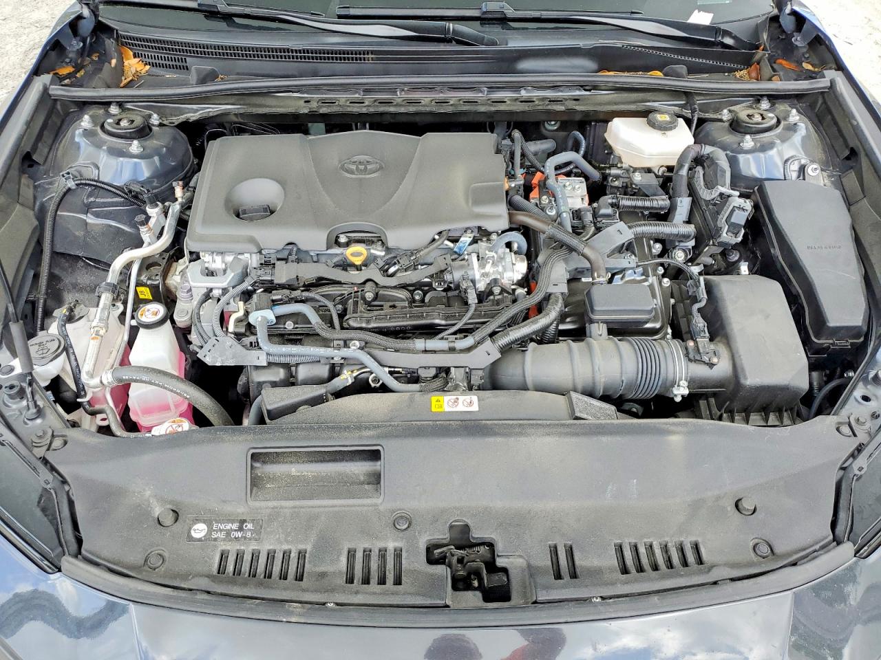 2025 TOYOTA CAMRY LE photo 31