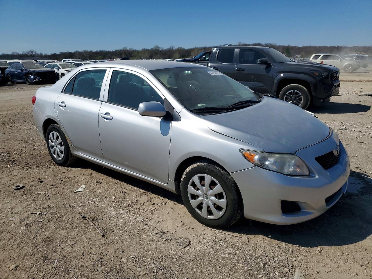 2009 TOYOTA COROLLA LE photo 4