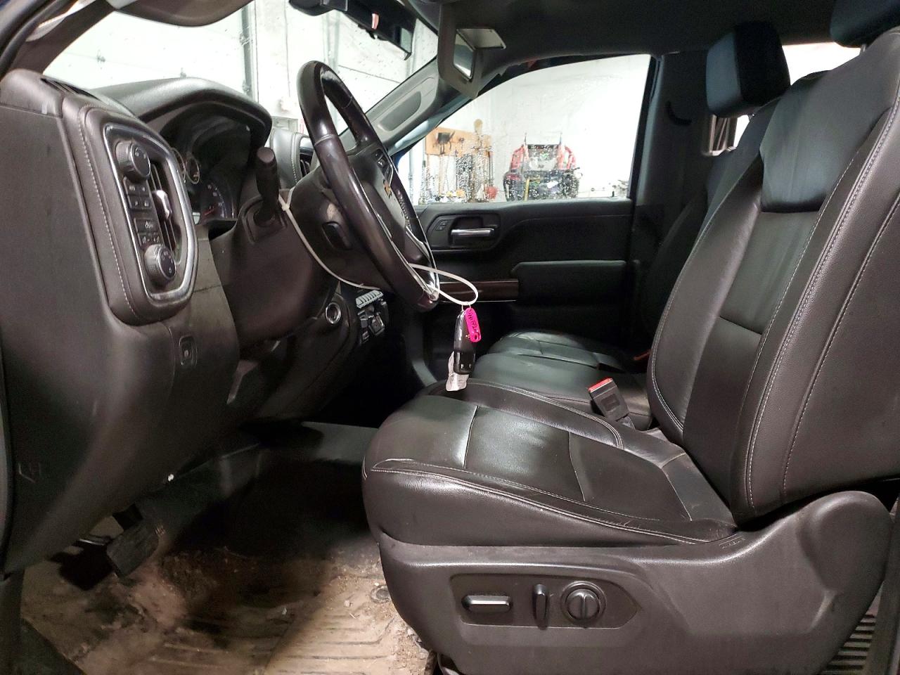 2019 CHEVROLET SILVERADO K1500 LT photo 19