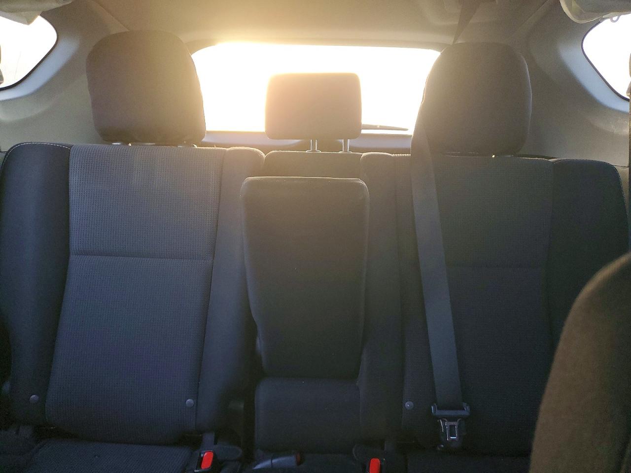 2018 TOYOTA RAV4 XLE photo 19