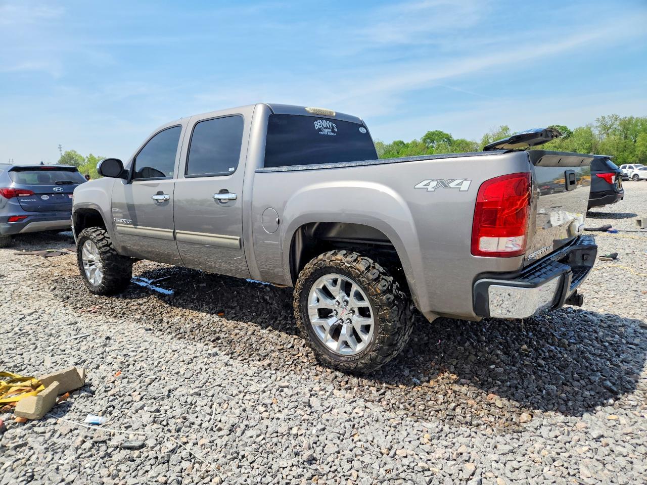 2008 GMC SIERRA K1500 photo 3