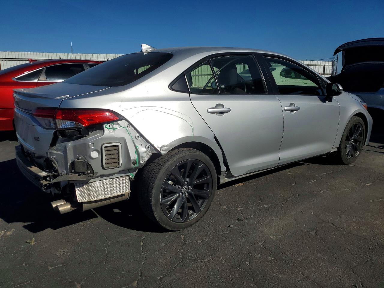 2023 TOYOTA COROLLA SE photo 5
