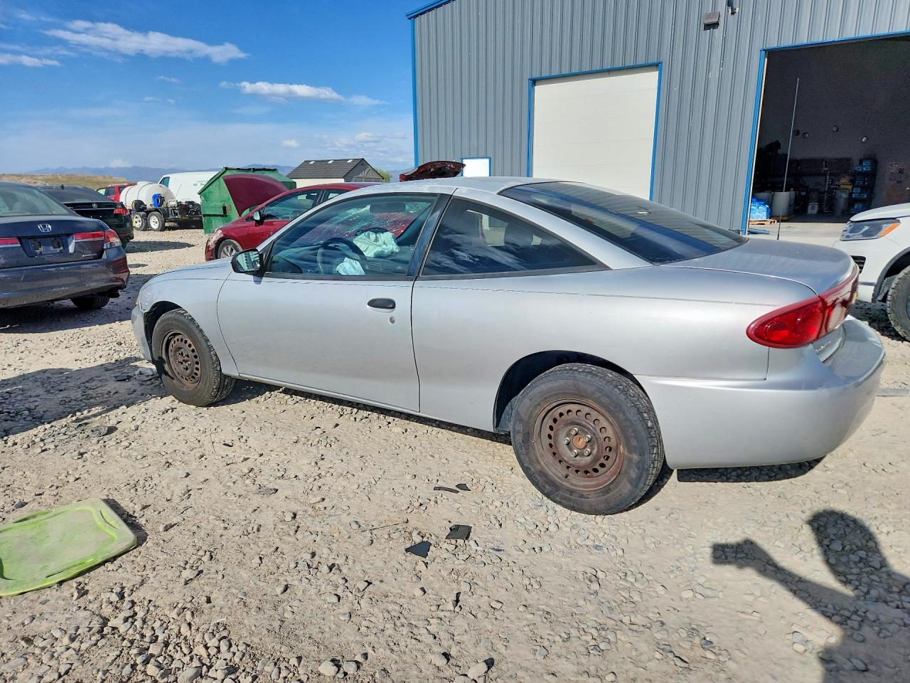 2004 CHEVROLET CAVALIER photo 2