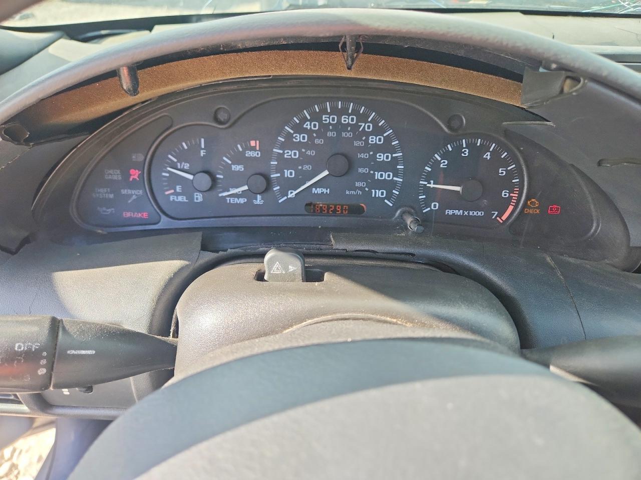 2004 CHEVROLET CAVALIER photo 9