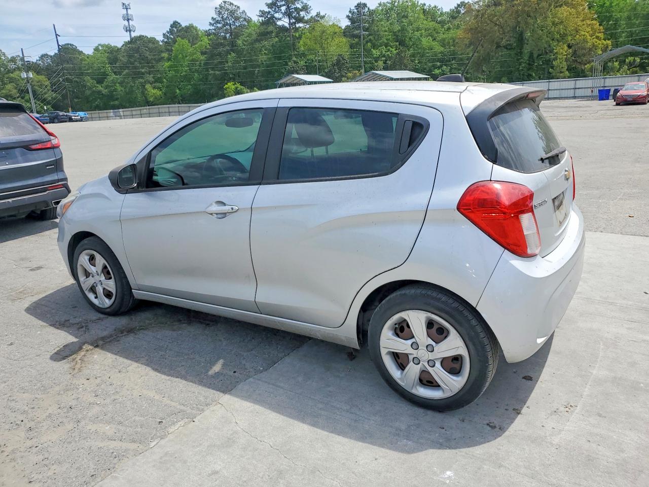 2019 CHEVROLET SPARK LS photo 3