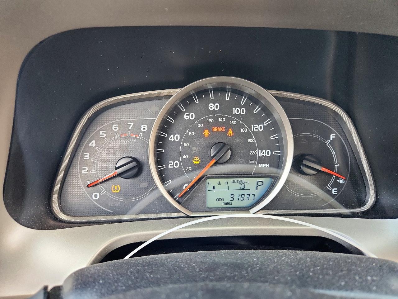 2014 TOYOTA RAV4 XLE photo 9
