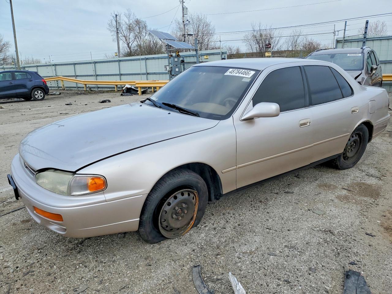 1995 TOYOTA CAMRY
