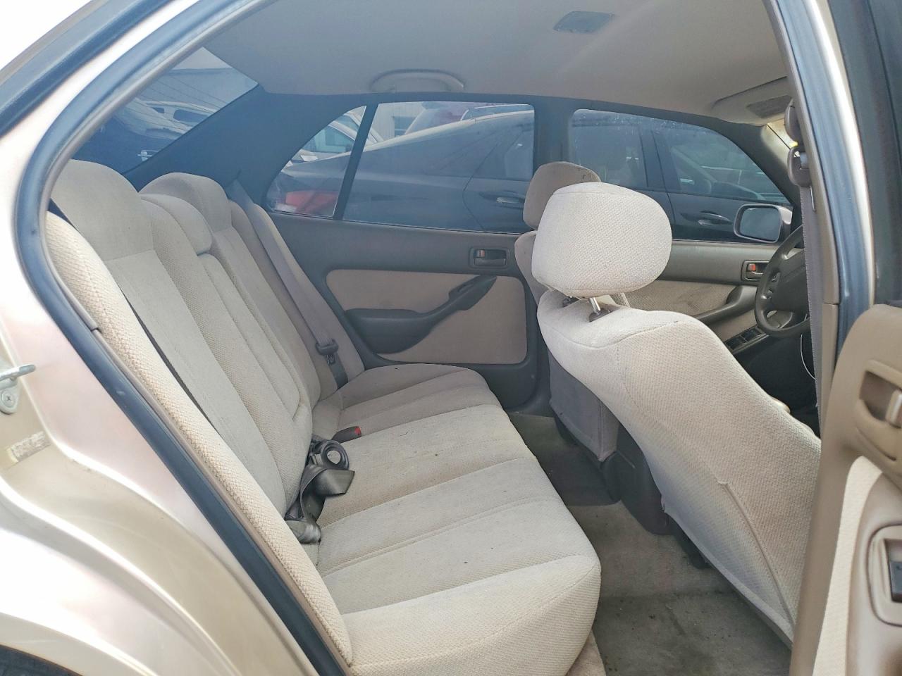 1995 TOYOTA CAMRY LE V6 photo 19
