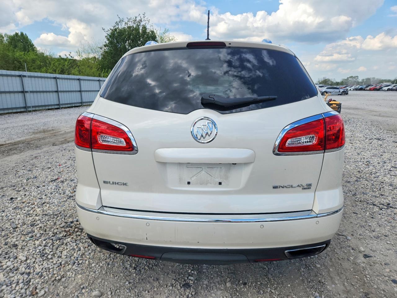 2015 BUICK ENCLAVE photo 16